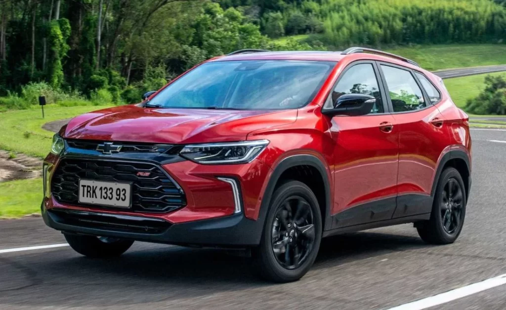 Redevix WebMotrs - Chevrolet Tracker 2023 vs. Honda HR-V 2023: qual é o melhor SUV subcompacto?
