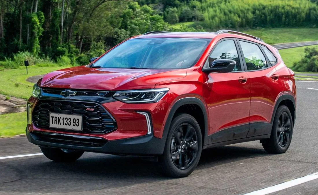 Redevix WebMotrs - Chevrolet Tracker 2023 vs. Honda HR-V 2023: qual é o melhor SUV subcompacto?